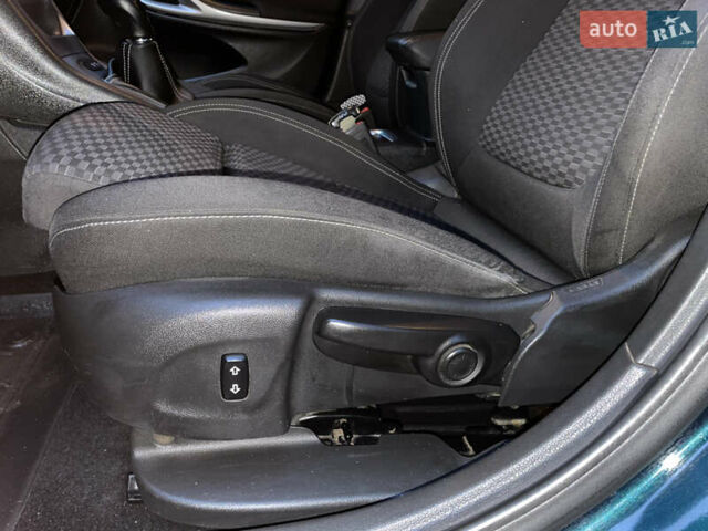 Зеленый Опель Астра, объемом двигателя 1.6 л и пробегом 260 тыс. км за 8900 $, фото 17 на Automoto.ua