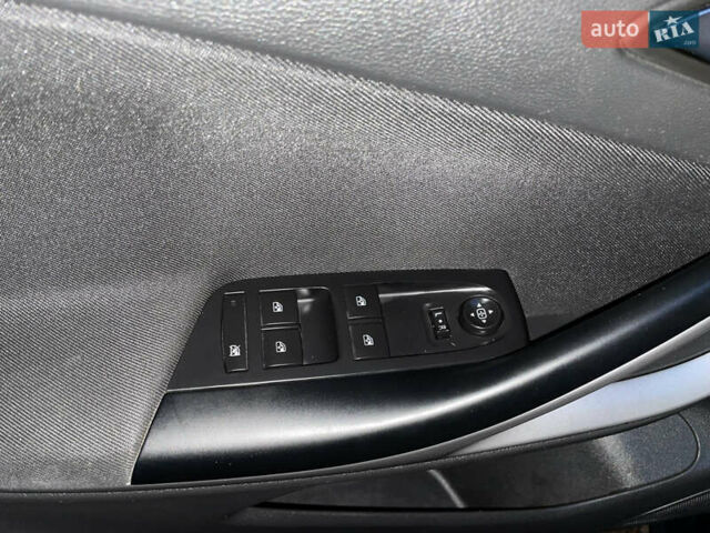 Зеленый Опель Астра, объемом двигателя 1.6 л и пробегом 260 тыс. км за 8900 $, фото 18 на Automoto.ua