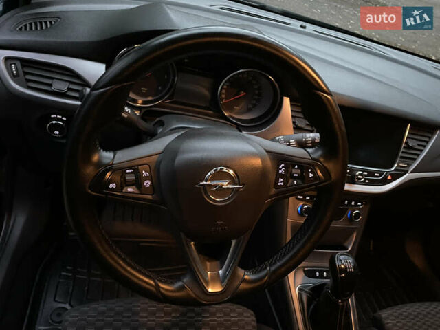 Зеленый Опель Астра, объемом двигателя 1.6 л и пробегом 260 тыс. км за 8900 $, фото 13 на Automoto.ua