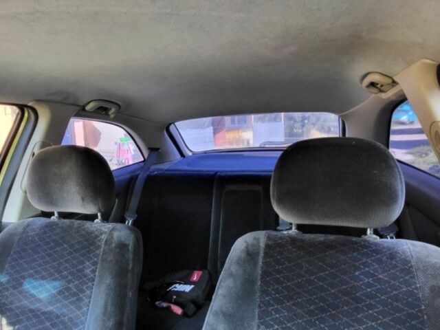 Зелений Опель Астра, об'ємом двигуна 1.4 л та пробігом 250 тис. км за 2500 $, фото 4 на Automoto.ua