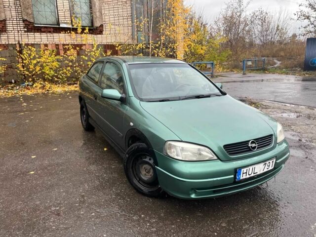 Зелений Опель Астра, об'ємом двигуна 1.7 л та пробігом 350 тис. км за 1672 $, фото 1 на Automoto.ua