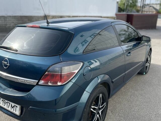 Зеленый Опель Астра, объемом двигателя 1.6 л и пробегом 195 тыс. км за 4700 $, фото 2 на Automoto.ua