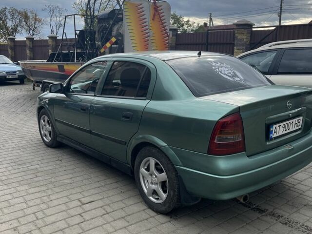 Зеленый Опель Астра, объемом двигателя 1.6 л и пробегом 350 тыс. км за 2500 $, фото 10 на Automoto.ua