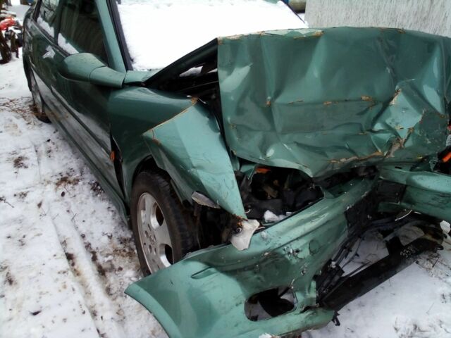 Зеленый Опель Астра, объемом двигателя 0 л и пробегом 120 тыс. км за 650 $, фото 3 на Automoto.ua