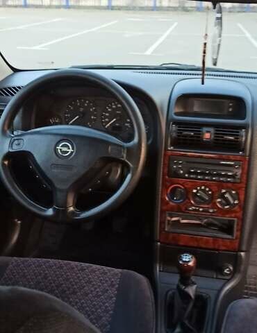 Зеленый Опель Астра, объемом двигателя 1.6 л и пробегом 410 тыс. км за 2900 $, фото 26 на Automoto.ua