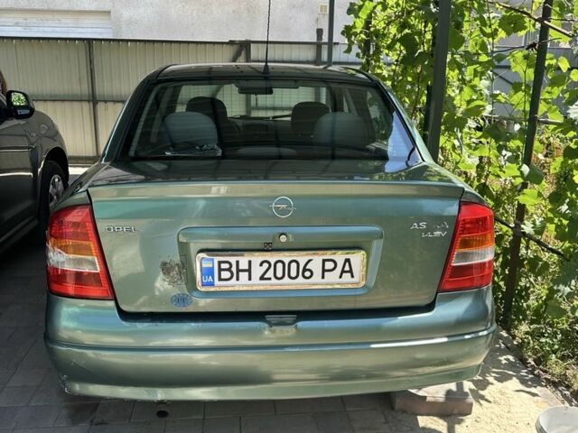 Зелений Опель Астра, об'ємом двигуна 1.4 л та пробігом 250 тис. км за 3000 $, фото 1 на Automoto.ua