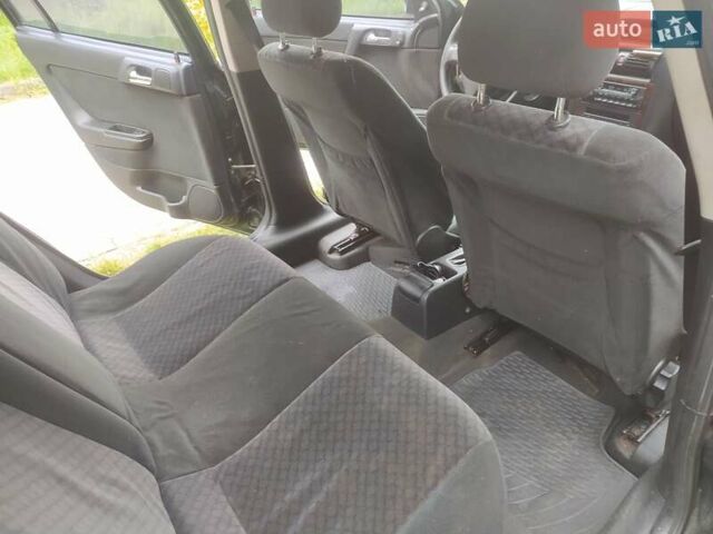 Зелений Опель Астра, об'ємом двигуна 1.99 л та пробігом 270 тис. км за 3600 $, фото 1 на Automoto.ua