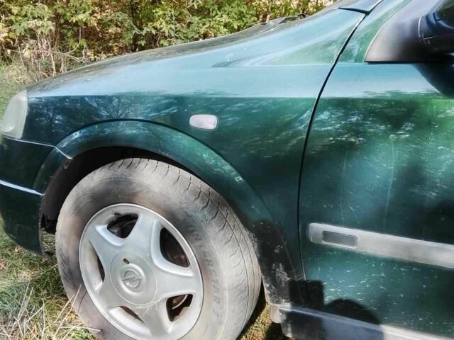 Зеленый Опель Астра, объемом двигателя 1.6 л и пробегом 320 тыс. км за 2043 $, фото 6 на Automoto.ua