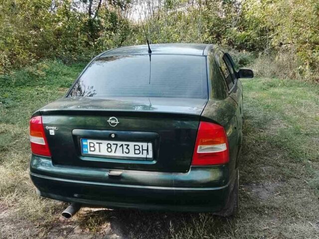 Зеленый Опель Астра, объемом двигателя 1.6 л и пробегом 320 тыс. км за 2043 $, фото 5 на Automoto.ua