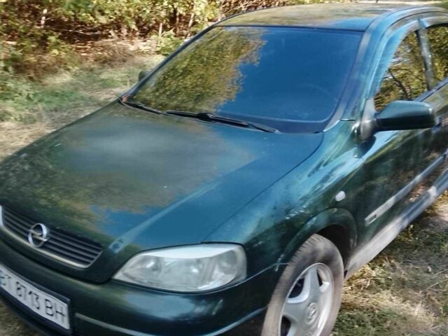 Зеленый Опель Астра, объемом двигателя 1.6 л и пробегом 320 тыс. км за 2043 $, фото 1 на Automoto.ua