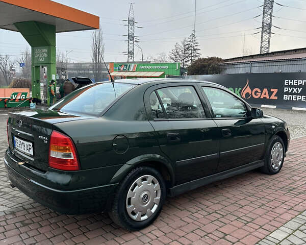 Зеленый Опель Астра, объемом двигателя 1.6 л и пробегом 174 тыс. км за 4800 $, фото 5 на Automoto.ua