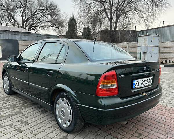 Зеленый Опель Астра, объемом двигателя 1.6 л и пробегом 174 тыс. км за 4800 $, фото 10 на Automoto.ua