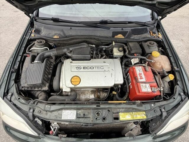 Зеленый Опель Астра, объемом двигателя 1.6 л и пробегом 300 тыс. км за 3650 $, фото 10 на Automoto.ua