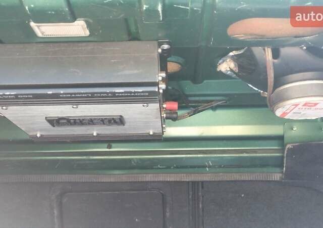 Зеленый Опель Астра, объемом двигателя 1.6 л и пробегом 300 тыс. км за 3000 $, фото 3 на Automoto.ua