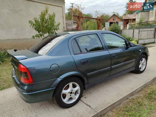 Зеленый Опель Астра, объемом двигателя 1.4 л и пробегом 182 тыс. км за 3500 $, фото 3 на Automoto.ua