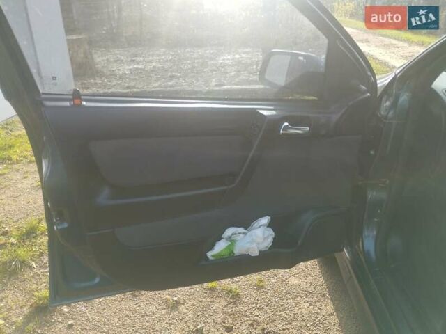 Зеленый Опель Астра, объемом двигателя 1.6 л и пробегом 180 тыс. км за 3500 $, фото 5 на Automoto.ua