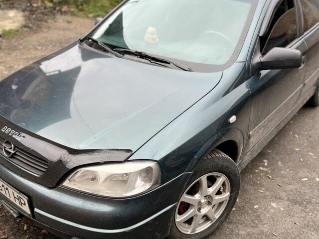 Зеленый Опель Астра, объемом двигателя 1.6 л и пробегом 320 тыс. км за 3600 $, фото 5 на Automoto.ua