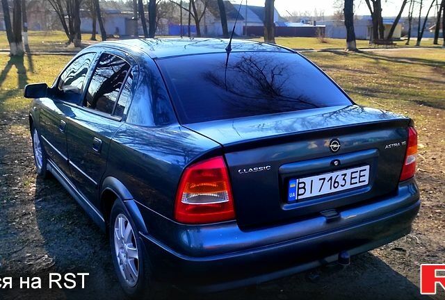Зеленый Опель Астра, объемом двигателя 1.6 л и пробегом 310 тыс. км за 3200 $, фото 8 на Automoto.ua