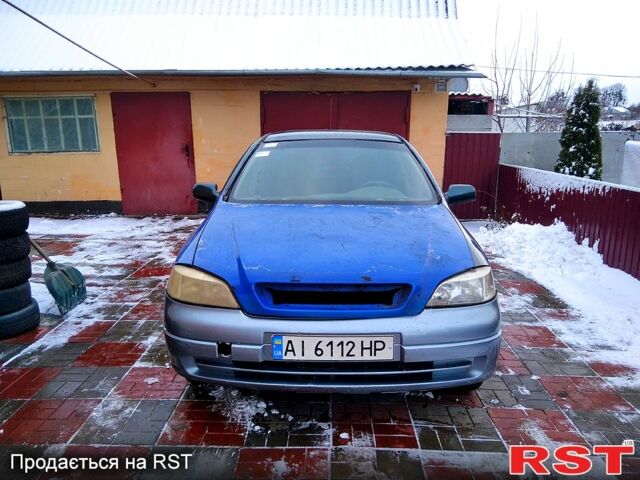 Зелений Опель Астра, об'ємом двигуна 1.6 л та пробігом 276 тис. км за 1100 $, фото 4 на Automoto.ua