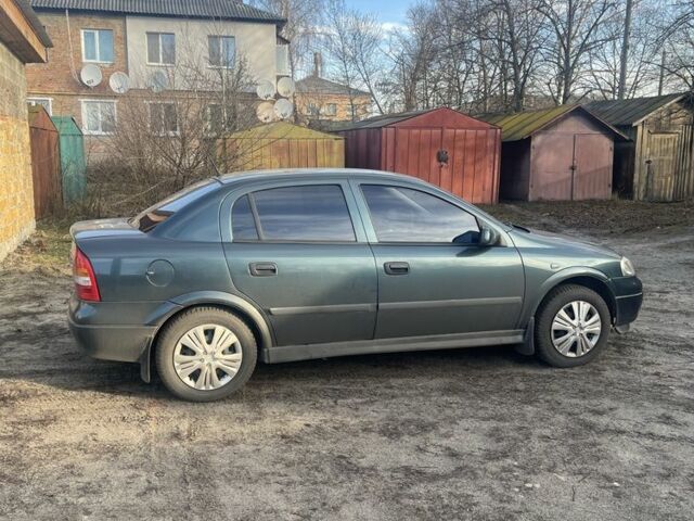 Зелений Опель Астра, об'ємом двигуна 1.6 л та пробігом 268 тис. км за 3499 $, фото 1 на Automoto.ua