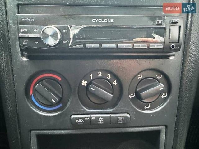 Зелений Опель Астра, об'ємом двигуна 1.4 л та пробігом 273 тис. км за 3800 $, фото 3 на Automoto.ua