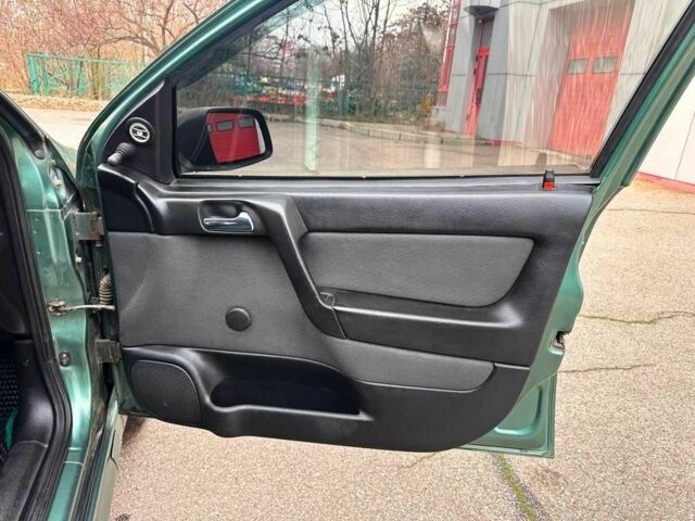 Зелений Опель Астра, об'ємом двигуна 1.4 л та пробігом 274 тис. км за 3800 $, фото 22 на Automoto.ua