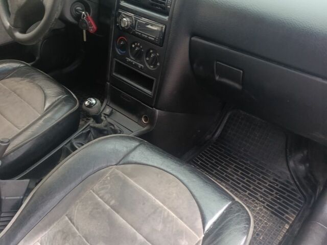 Зелений Опель Астра, об'ємом двигуна 1.4 л та пробігом 200 тис. км за 2300 $, фото 3 на Automoto.ua