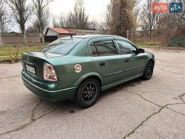 Зелений Опель Астра, об'ємом двигуна 1.4 л та пробігом 273 тис. км за 3800 $, фото 33 на Automoto.ua