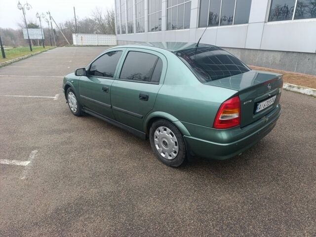 Зелений Опель Астра, об'ємом двигуна 1.4 л та пробігом 200 тис. км за 2300 $, фото 5 на Automoto.ua