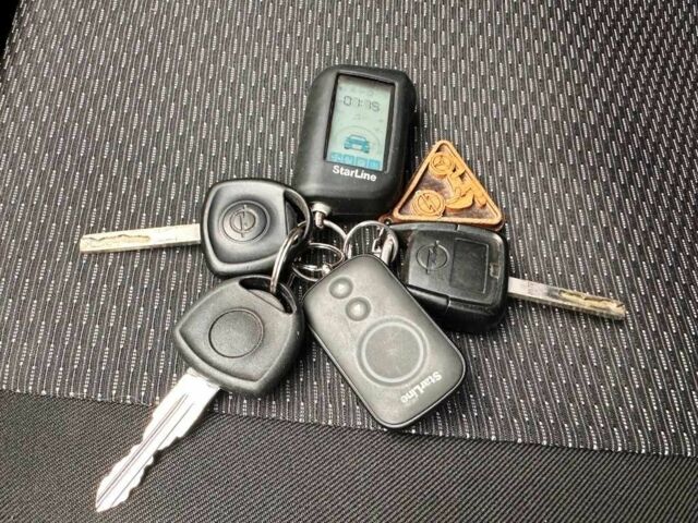 Зелений Опель Астра, об'ємом двигуна 1.4 л та пробігом 274 тис. км за 3800 $, фото 10 на Automoto.ua