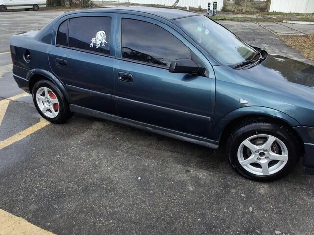 Зелений Опель Астра, об'ємом двигуна 1.4 л та пробігом 200 тис. км за 3000 $, фото 2 на Automoto.ua