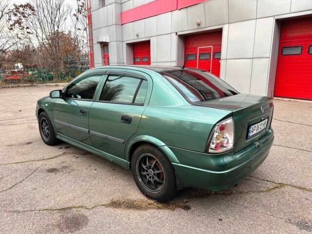 Зелений Опель Астра, об'ємом двигуна 1.4 л та пробігом 274 тис. км за 3800 $, фото 4 на Automoto.ua