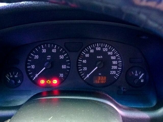 Зелений Опель Астра, об'ємом двигуна 1.4 л та пробігом 156 тис. км за 4500 $, фото 7 на Automoto.ua
