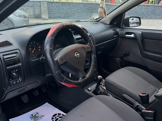 Зеленый Опель Астра, объемом двигателя 1.4 л и пробегом 195 тыс. км за 4000 $, фото 15 на Automoto.ua