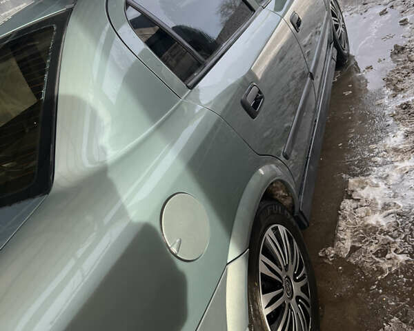 Зеленый Опель Астра, объемом двигателя 1.39 л и пробегом 190 тыс. км за 3500 $, фото 1 на Automoto.ua