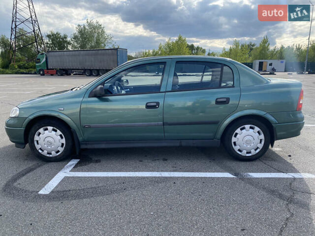 Зелений Опель Астра, об'ємом двигуна 1.4 л та пробігом 146 тис. км за 3800 $, фото 5 на Automoto.ua