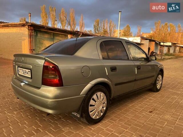 Зеленый Опель Астра, объемом двигателя 1.36 л и пробегом 187 тыс. км за 2950 $, фото 5 на Automoto.ua