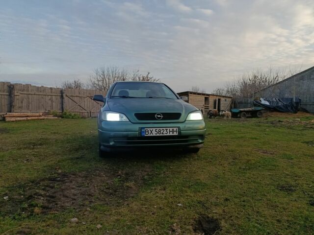 Зеленый Опель Астра, объемом двигателя 1.4 л и пробегом 360 тыс. км за 2550 $, фото 6 на Automoto.ua