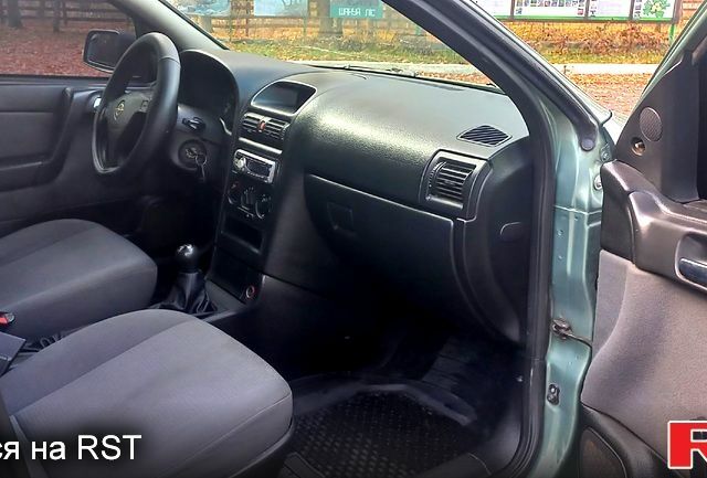 Зелений Опель Астра, об'ємом двигуна 1.4 л та пробігом 279 тис. км за 3700 $, фото 11 на Automoto.ua