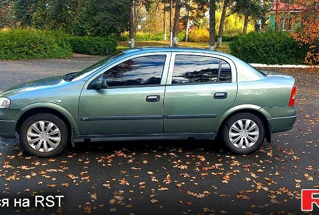 Зелений Опель Астра, об'ємом двигуна 1.4 л та пробігом 279 тис. км за 3700 $, фото 2 на Automoto.ua