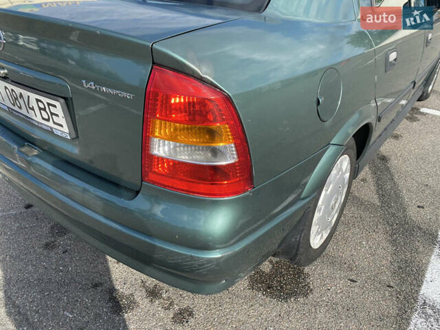 Зелений Опель Астра, об'ємом двигуна 1.4 л та пробігом 146 тис. км за 3800 $, фото 2 на Automoto.ua