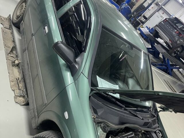 Зеленый Опель Астра, объемом двигателя 0 л и пробегом 150 тыс. км за 1500 $, фото 2 на Automoto.ua