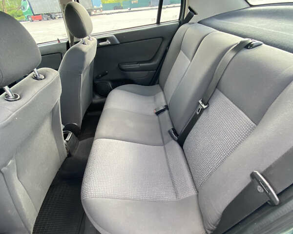 Зелений Опель Астра, об'ємом двигуна 1.4 л та пробігом 146 тис. км за 3800 $, фото 11 на Automoto.ua