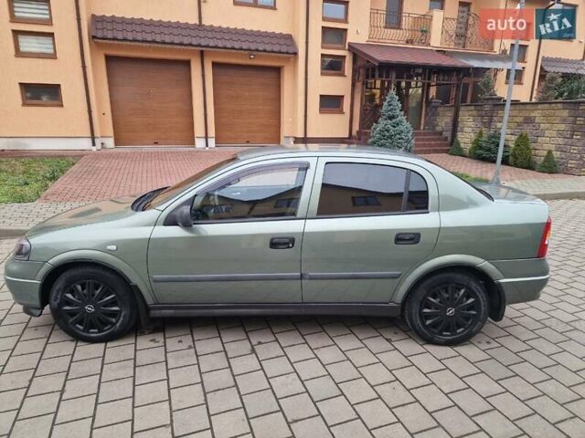 Зелений Опель Астра, об'ємом двигуна 1.36 л та пробігом 179 тис. км за 3000 $, фото 2 на Automoto.ua