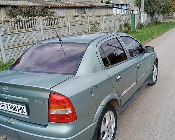 Опель Астра 2008 в Казатине на Automoto.ua Зеленый Опель Астра, объемом двигателя 1.39 л и пробегом 295 тыс. км за 3800 $, фото 6 на Automoto.ua