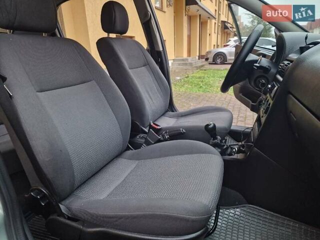 Зелений Опель Астра, об'ємом двигуна 1.36 л та пробігом 179 тис. км за 3000 $, фото 49 на Automoto.ua