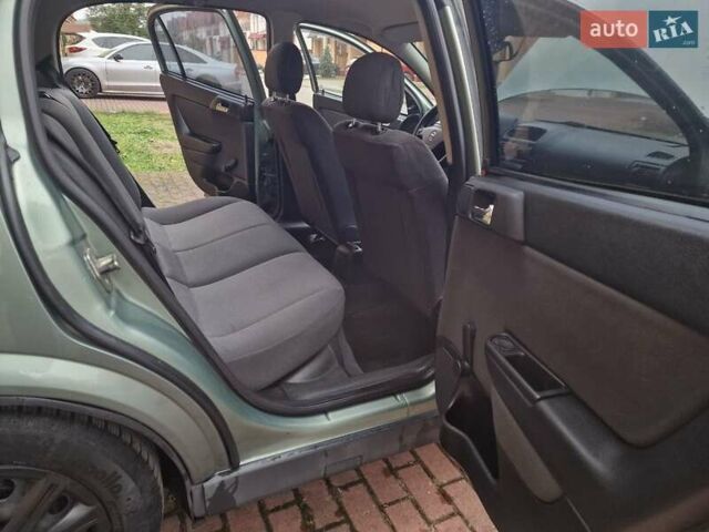 Зелений Опель Астра, об'ємом двигуна 1.36 л та пробігом 179 тис. км за 3000 $, фото 30 на Automoto.ua