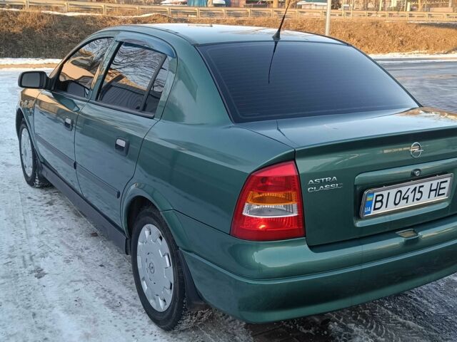 Зеленый Опель Астра, объемом двигателя 1.6 л и пробегом 183 тыс. км за 4800 $, фото 6 на Automoto.ua