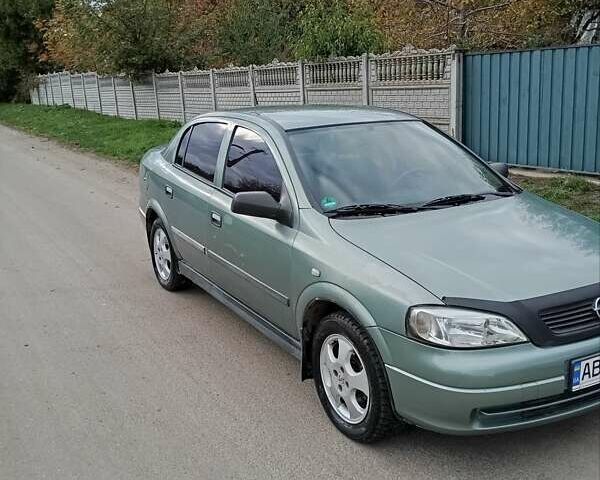 Опель Астра 2008 в Казатине на Automoto.ua Зеленый Опель Астра, объемом двигателя 1.39 л и пробегом 295 тыс. км за 3800 $, фото 7 на Automoto.ua