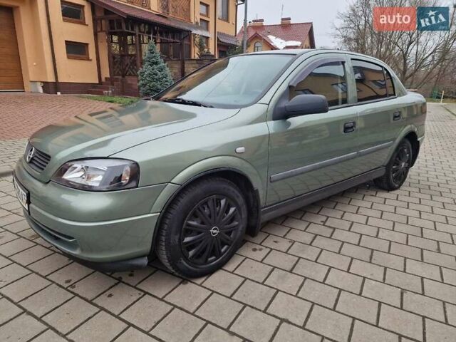 Зелений Опель Астра, об'ємом двигуна 1.36 л та пробігом 179 тис. км за 3000 $, фото 3 на Automoto.ua